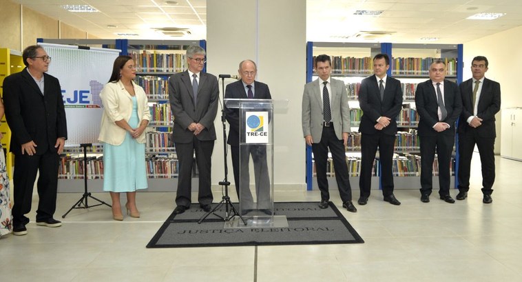 Em comemoração aos seus 20 anos de existência, a Escola Judiciária Eleitoral (EJE) realizou uma ...